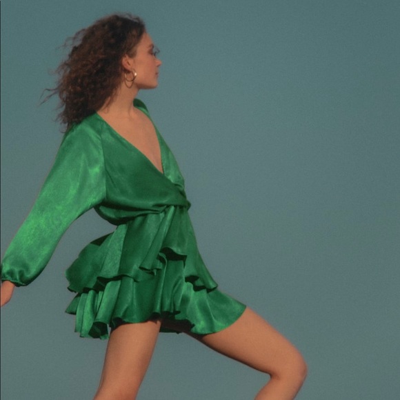 Zara Dresses & Skirts - SUPER CUTE SATIN ZARA MINI DRESS EMERALD GREEN